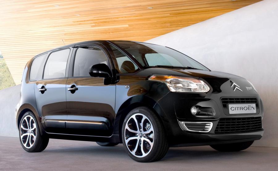  Citroen C3 Picasso 2009 года  (фото 152 из 242)